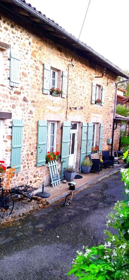 Le Chalet Du Coin Videix Luaran gambar